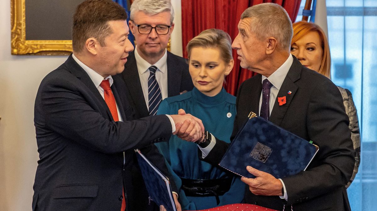 Dva ze tří ministrů za SPD mají blíž k Babišovi než k Okamurovi